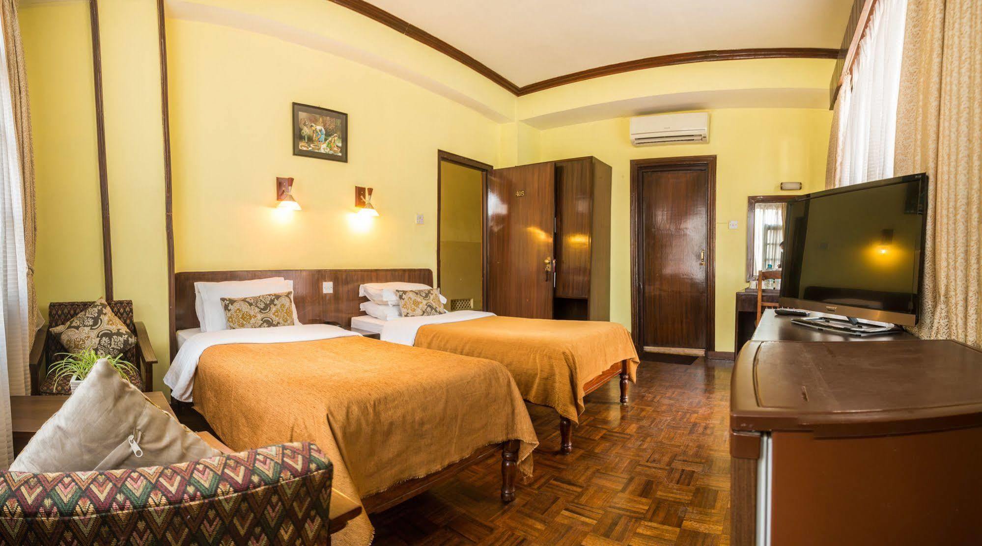 Hotel Excelsior Kathmandu Exterior foto